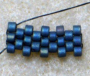 Pictures of Odd Count Flat Peyote Stitch Instructions