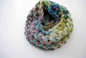 Hairpin Lace Braided Infinity Scarf Pictures