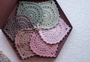 Crochet Leaf Coaster Pattern