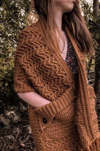 Crochet Reading Shawl with Pockets