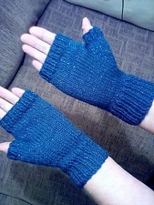 Easy Fingerless Gloves Knitting Pattern