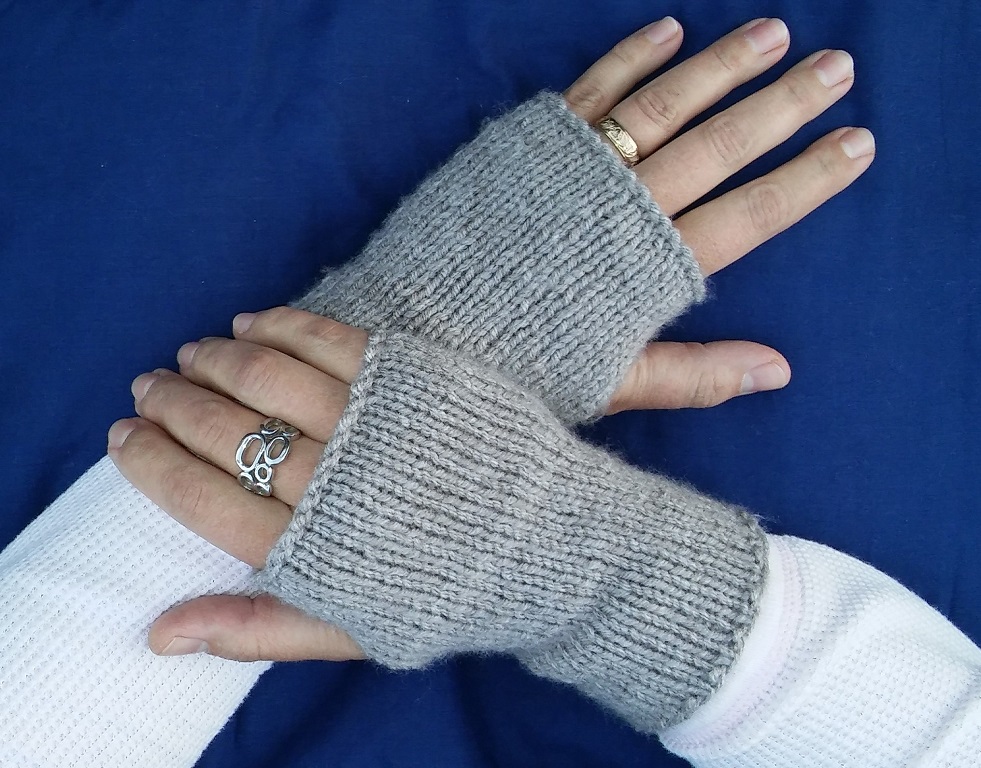 Fingerless Gloves Knitting Pattern