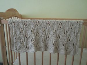 Gender-Neutral Leaf Baby Blanket Knitting Pattern Free