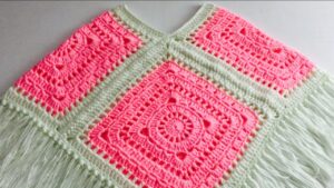 4 Granny Square Poncho Pattern