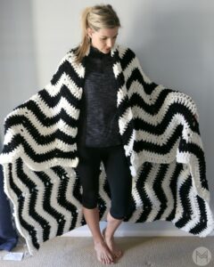 Chunky Chevron Crochet Blanket Tutorial