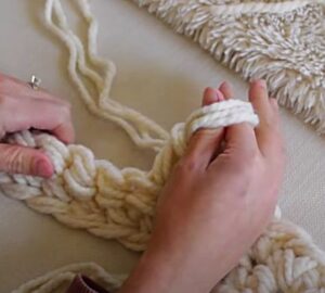 Finger Crochet Chunky Blanket