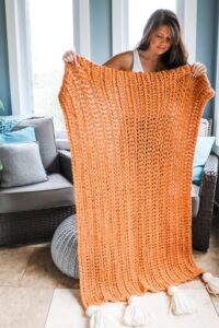 Super Chunky Crochet Blanket Pattern